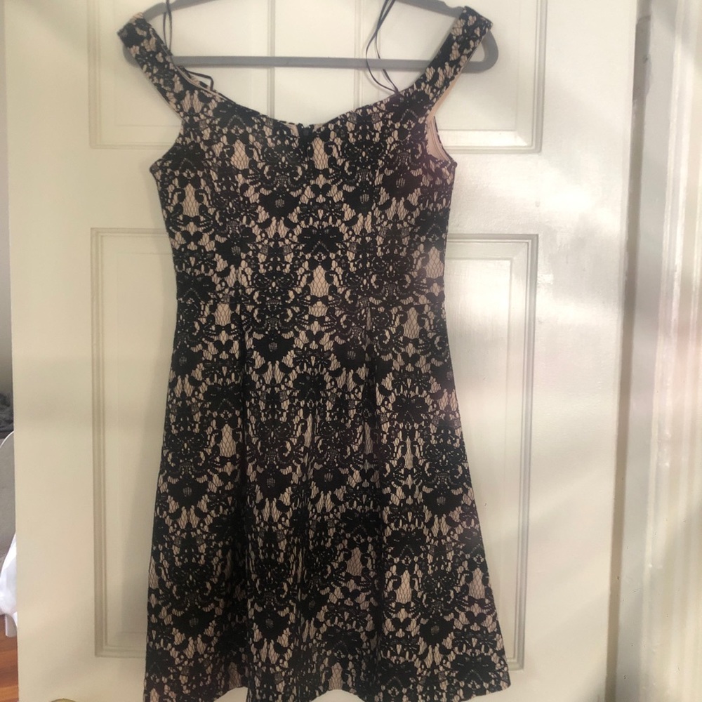 Black Lace Francescas Dress size Small